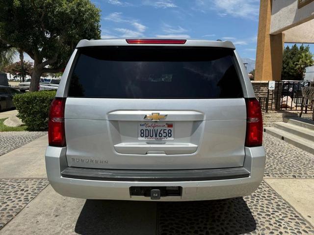 Photo of 2018 Silver Ice Metallic Chevrolet Suburban