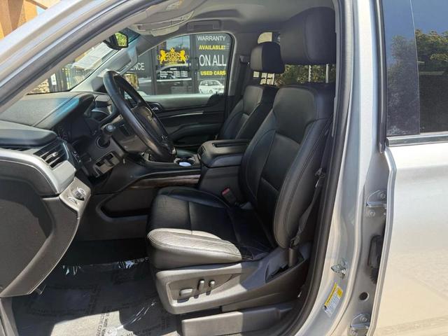 Photo of 2018 Silver Ice Metallic Chevrolet Suburban