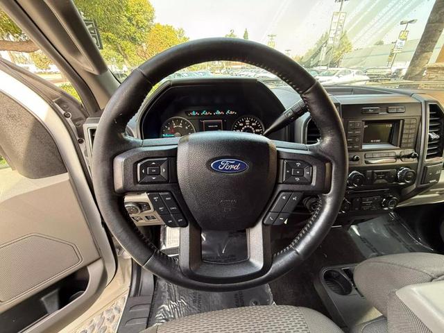 Photo of 2017 Oxford White Ford F-150