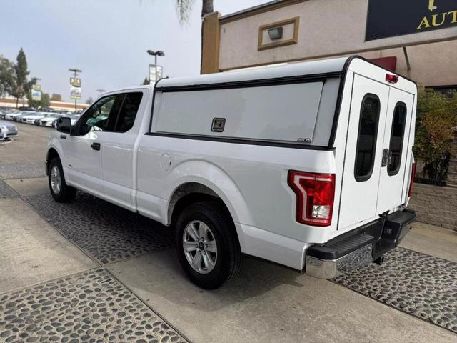 Photo of 2017 Oxford White Ford F-150