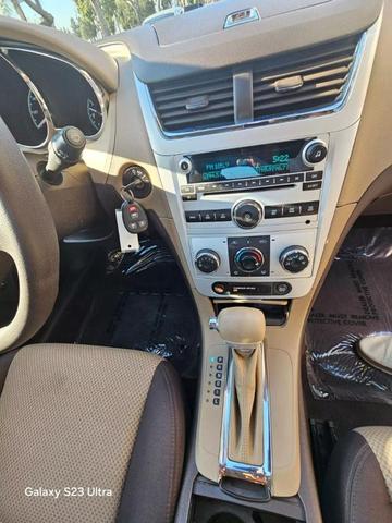 Photo of 2010 Imperial Blue Metallic Chevrolet Malibu