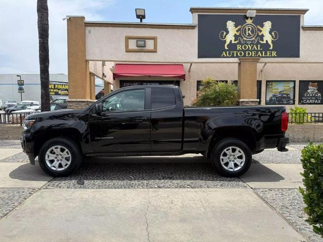 Photo of 2022 Black Chevrolet Colorado