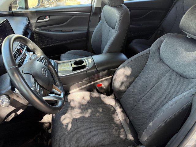 Photo of 2023 Shimmering Silver Hyundai SANTA FE