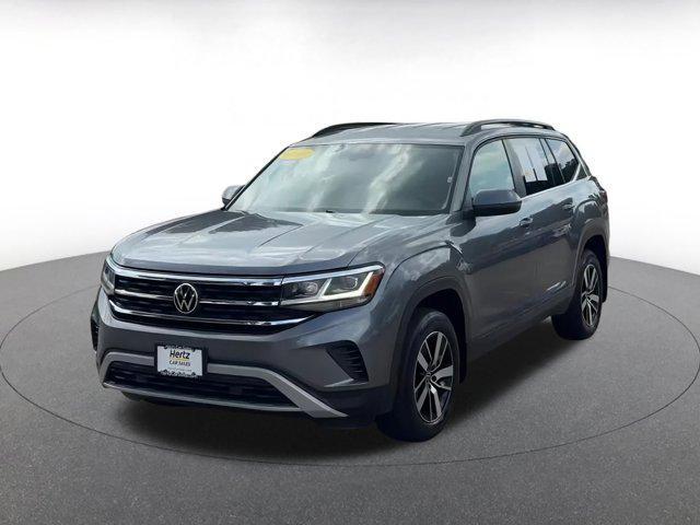 Photo of 2022 Platinum Gray Metallic Volkswagen Atlas