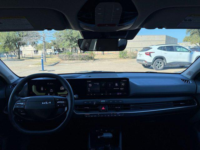 Photo of 2025 Interstellar Gray Kia K4