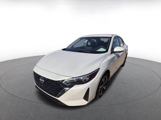 Photo of 2024 Aspen White Tricoat Nissan Sentra