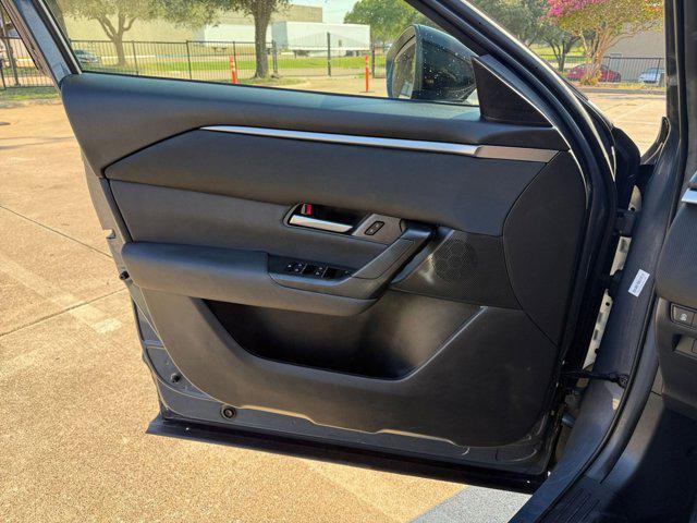Photo of 2025 Polymetal Gray Metallic Mazda CX-50