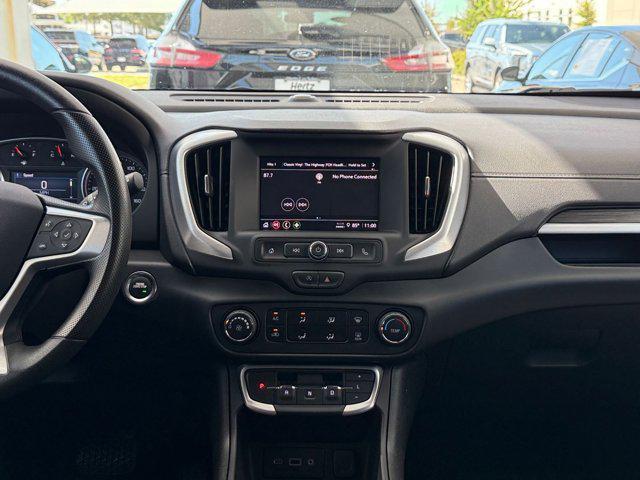 Photo of 2024 Summit White GMC Terrain