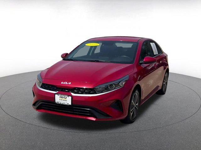 Photo of 2024 Currant Red Kia Forte