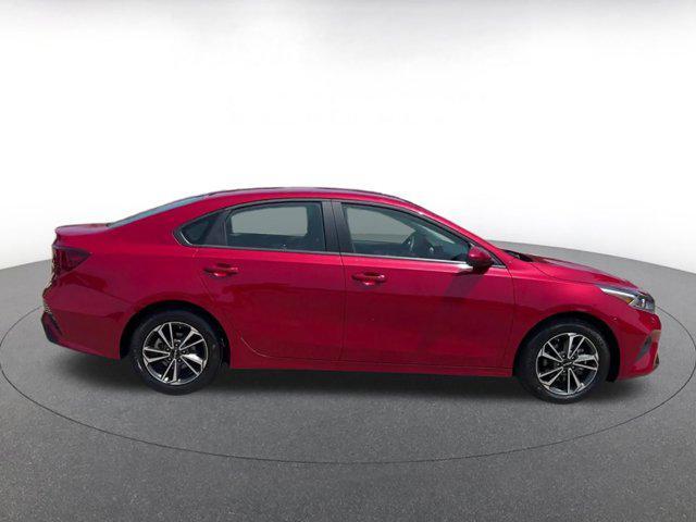 Photo of 2024 Currant Red Kia Forte