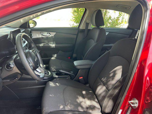 Photo of 2024 Currant Red Kia Forte