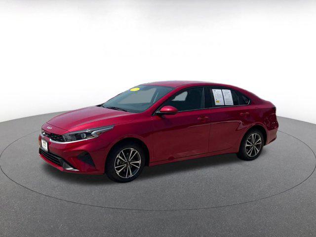 Photo of 2024 Currant Red Kia Forte