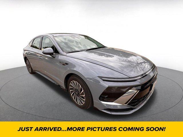 2024 Hyundai Sonata Hybrid