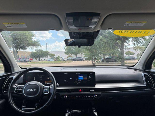 Photo of 2024 Gravity Grey Kia Sorento
