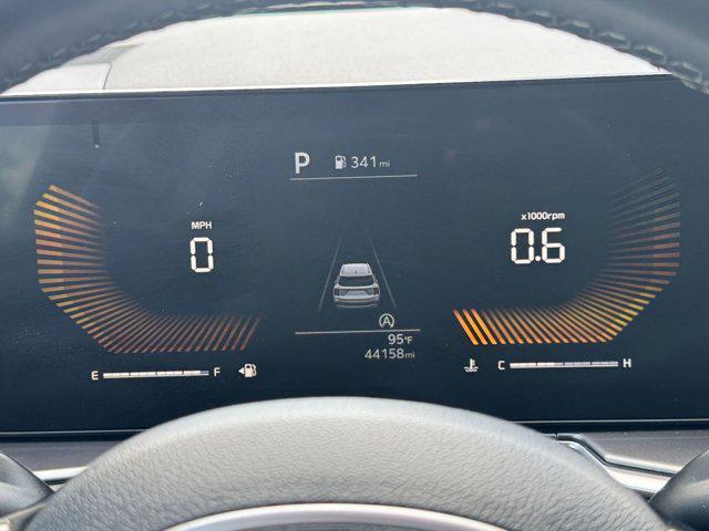 Photo of 2024 Gravity Grey Kia Sorento