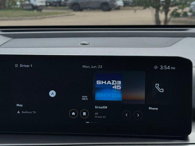 Photo of 2024 Gravity Grey Kia Sorento