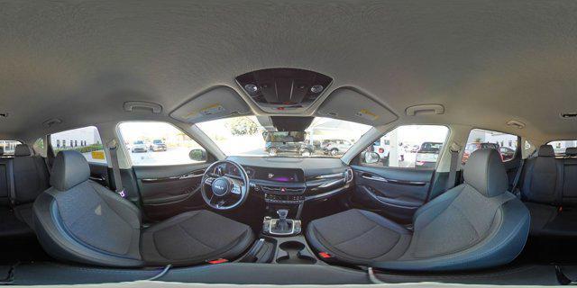 Photo of 2025 Steel Gray Kia Seltos