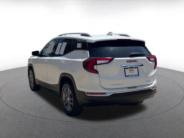 Photo of 2024 Summit White GMC Terrain
