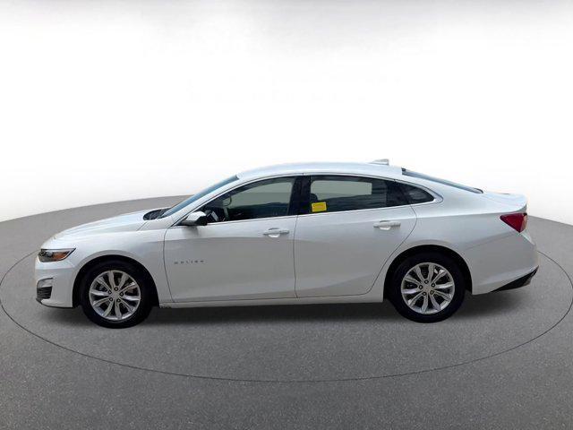 Photo of 2023 Summit White Chevrolet Malibu