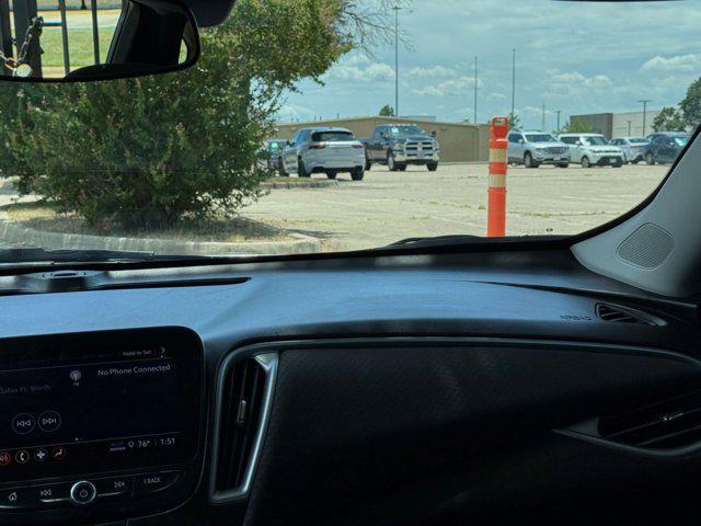 Photo of 2023 Summit White Chevrolet Malibu