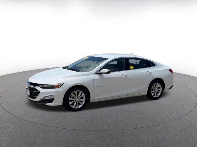 Photo of 2023 Summit White Chevrolet Malibu