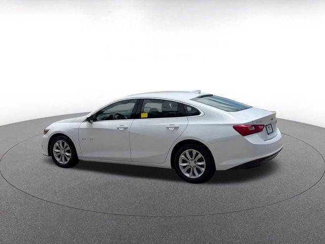 Photo of 2023 Summit White Chevrolet Malibu