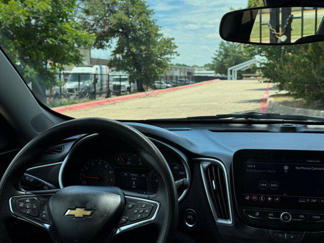 Photo of 2023 Summit White Chevrolet Malibu