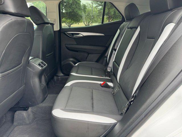 Photo of 2024 Summit White Buick Envision