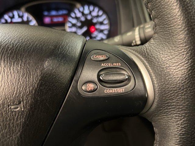 Photo of 2015 Pearl Nissan Pathfinder