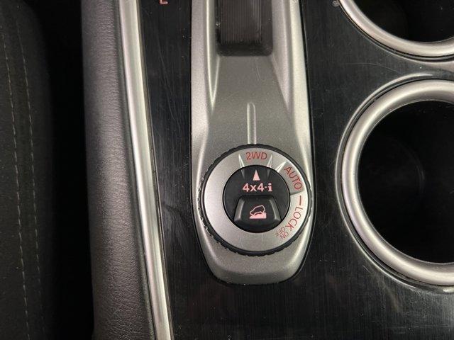 Photo of 2015 Pearl Nissan Pathfinder