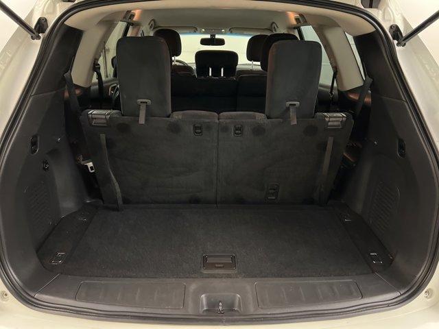 Photo of 2015 Pearl Nissan Pathfinder