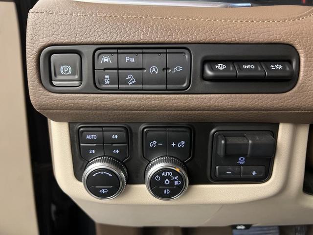 Photo of 2021 Hunter Metallic GMC Yukon