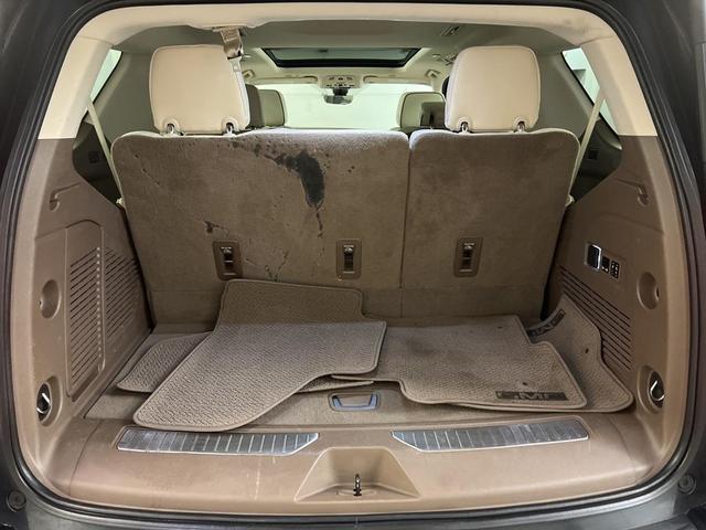 Photo of 2021 Hunter Metallic GMC Yukon