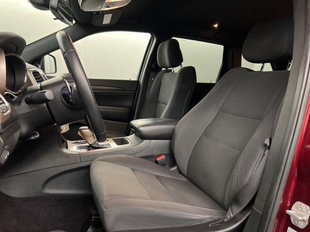 Photo of 2016 Velvet Red Pearlcoat Jeep Grand Cherokee