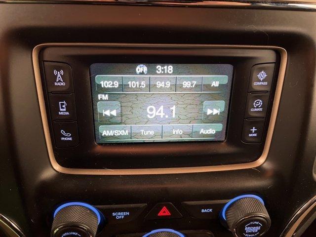 Photo of 2016 Velvet Red Pearlcoat Jeep Grand Cherokee