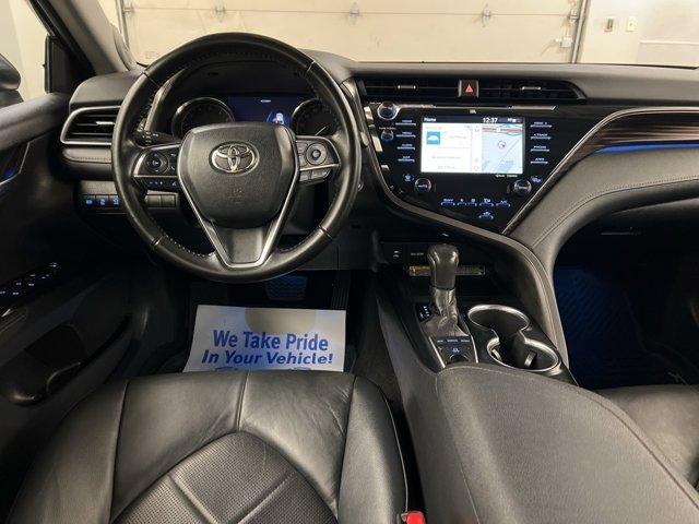 Photo of 2019 Midnight Black Metallic Toyota Camry
