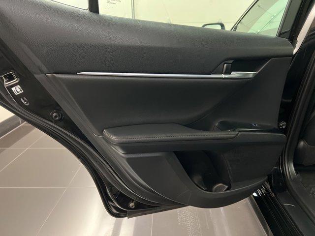 Photo of 2019 Midnight Black Metallic Toyota Camry