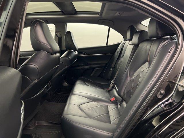 Photo of 2019 Midnight Black Metallic Toyota Camry