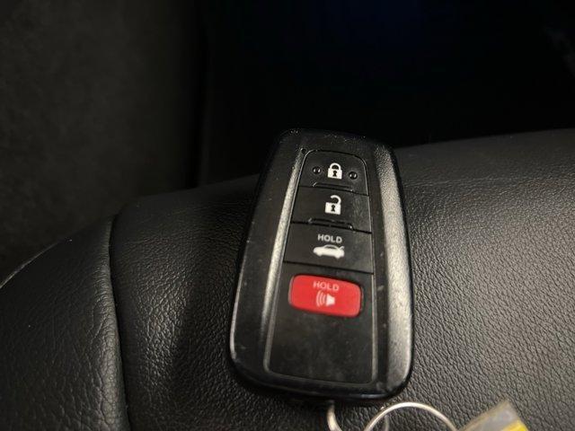 Photo of 2019 Midnight Black Metallic Toyota Camry