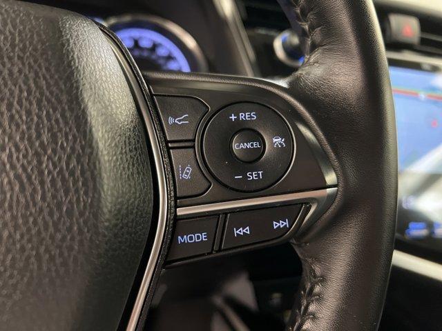 Photo of 2019 Midnight Black Metallic Toyota Camry
