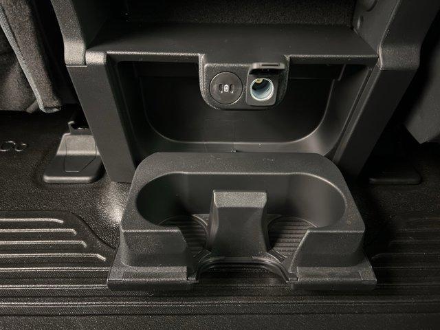 Photo of 2025 Oxford White Ford F-250
