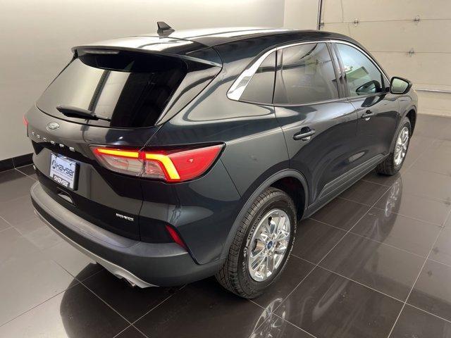 Photo of 2022 Blue Metallic Ford Escape