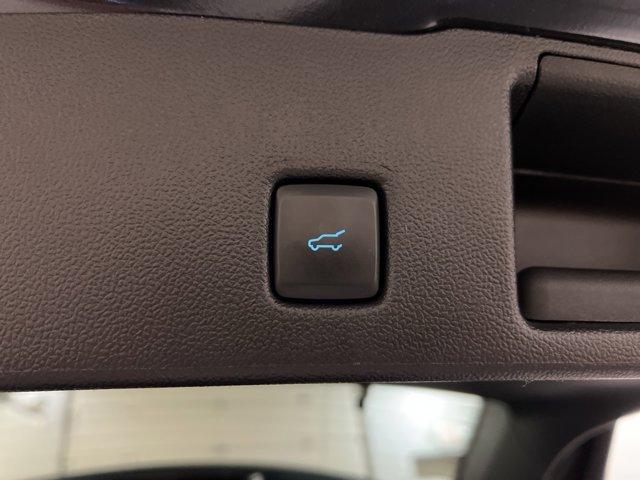 Photo of 2022 Blue Metallic Ford Escape