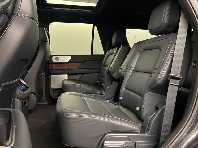 Photo of 2024 Starlight Lincoln Navigator