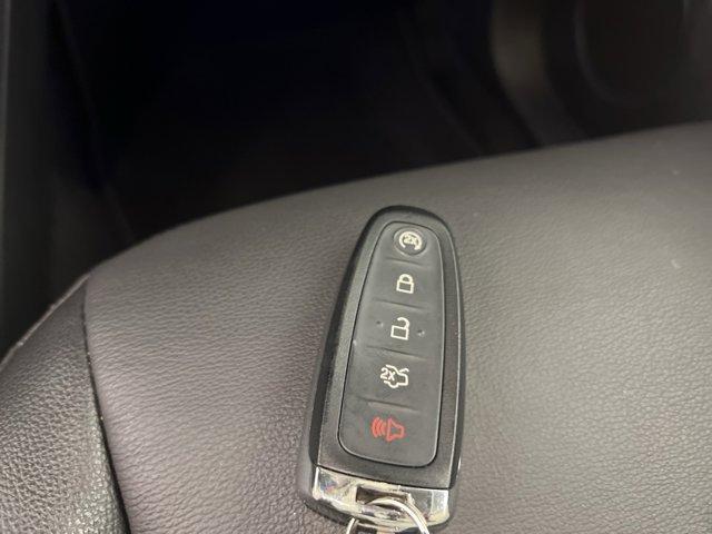 Photo of 2018 Shadow Black Ford Escape