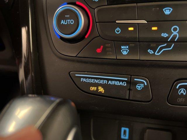 Photo of 2018 Shadow Black Ford Escape