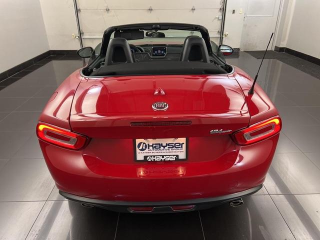Photo of 2020 Hypnotique Red FIAT 124 Spider