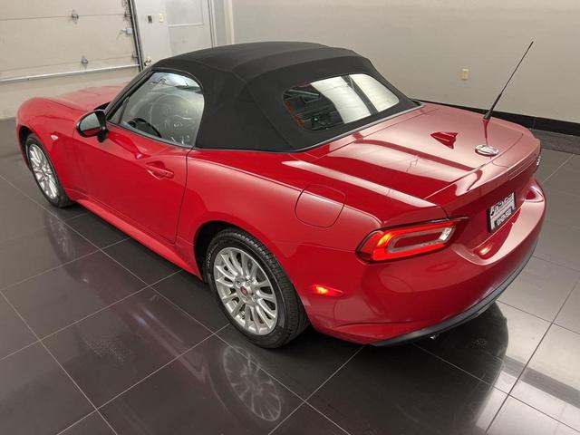 Photo of 2020 Hypnotique Red FIAT 124 Spider