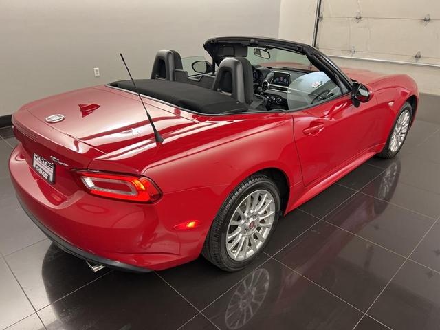 Photo of 2020 Hypnotique Red FIAT 124 Spider