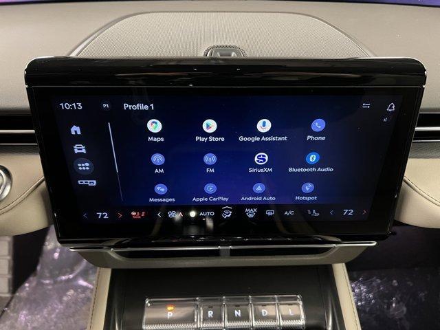 Photo of 2025 White Platinum Clearcoat Metallic Lincoln Nautilus